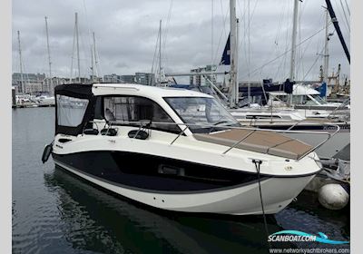 Quicksilver 755 Weekend Motorboot 2022, mit Mercury motor, England