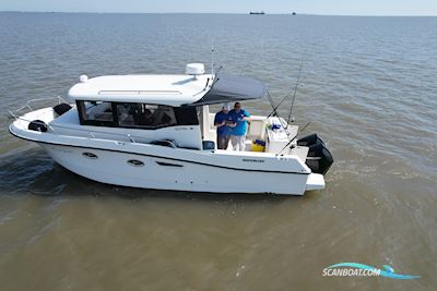 Quicksilver 905 Pilothouse Motorboot 2021, mit Mercury motor, England