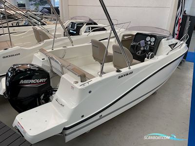 Quicksilver Activ 505 Cabin Motorboot 2024, Dänemark