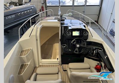 Quicksilver Activ 555 Cabin Motorboot 2022, mit Mercury F100 motor, Niederlande