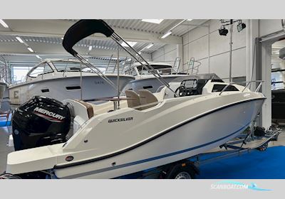 Quicksilver Activ 555 Cabin Motorboot 2022, mit Mercury 115 hk CT 4-takt motor, Dänemark