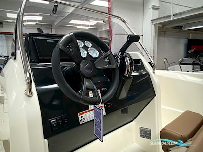 Quicksilver Activ 555 Open NY  Motorboot 2025, Dänemark