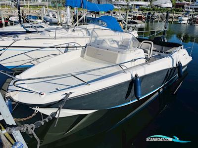 Quicksilver Activ 675 Sundeck Motorboot 2013, mit Mercury ME-150XL Verado motor, Dänemark