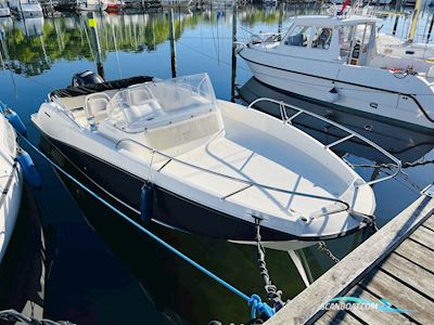 Quicksilver Activ 675 Sundeck Motorboot 2013, mit Mercury ME-150XL VERADO motor, Dänemark