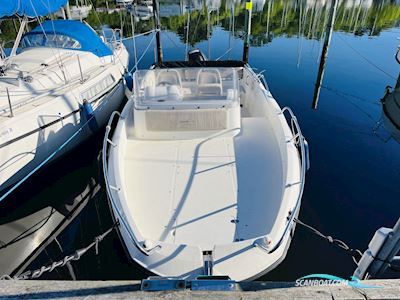 Quicksilver Activ 675 Sundeck Motorboot 2013, mit Mercury ME-150XL VERADO motor, Dänemark