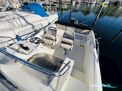 Quicksilver Activ 675 Sundeck Motorboot 2013, mit Mercury ME-150XL VERADO motor, Dänemark