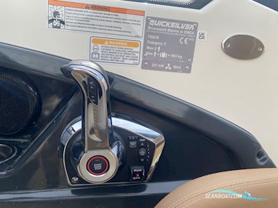 Quicksilver Activ 755 Cruiser Med 250 hk Mercury Verado 4,6L V8 XL - Udstyr - Solgt Motorboot 2023, mit Mercury motor, Dänemark