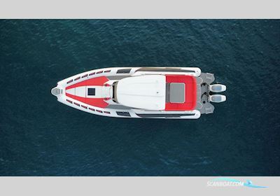 Rainieri Cayman 38 Exécutive Motorboot 2018, mit Suzuki DF350A motor, Frankreich