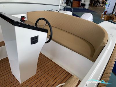 Reest Sloep 520 Motorboot 2025, mit Suzuki DF9.9 Brl motor, Niederlande