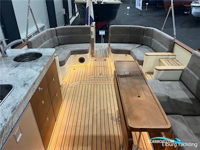 Reeves 36 Motorboot 2021, Niederlande