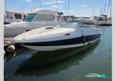 Regal 2450 Cuddy Motorboot 2005, mit Mercruiser motor, England