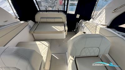 Regal 26 Express Motorboot 2025, mit Volvo Penta motor, England