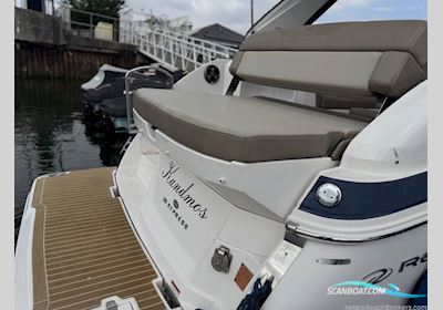 Regal 28 Express Motorboot 2014, mit Mercruiser motor, England