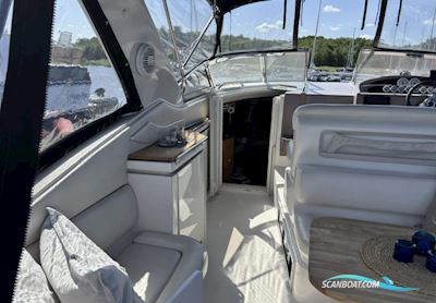 Regal 3260 Commodore Motorboot 2002, mit Mercnruiser V8 350 Mpi motor, Sweden