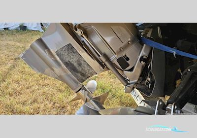 Regal LS4 SURF Motorboot 2023, mit Volvo Penta motor, England