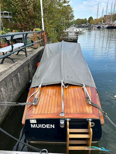 Regina af Vindö Autoboot Motorboot 2004, mit Solé motor, Niederlande