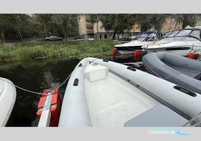 Rib Unlimited 700 Motorboot 2001, mit Suzuki motor, Sweden