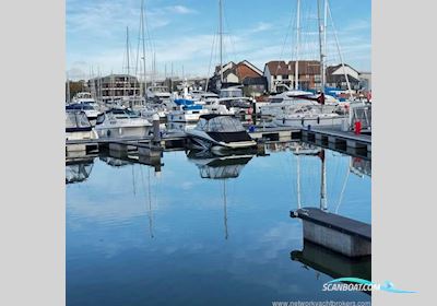 Rinker 246cc Motorboot 2012, mit Volvo Penta motor, England