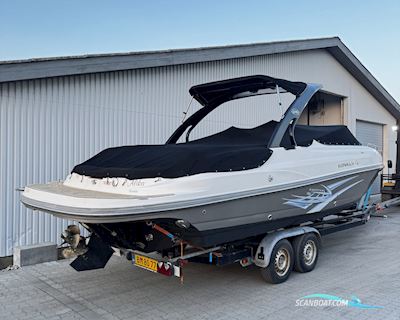 Rinker 276cc Captiva Motorboot 2013, mit Mercruiser 6.2 MAG motor, Dänemark