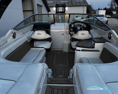 Rinker 276cc Captiva Motorboot 2013, mit Mercruiser 6.2 MAG motor, Dänemark