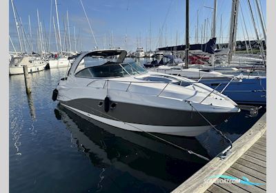 Rinker 310 Express Cruiser Motorboot 2013, mit Mercury 5,0 motor, Dänemark