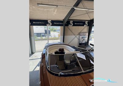 Riva Aquariva Super Motorboot 2022, mit Yanmar motor, Dänemark