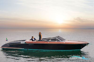 Riva Aquariva Super Motorboot 2022, mit Yanmar motor, Dänemark