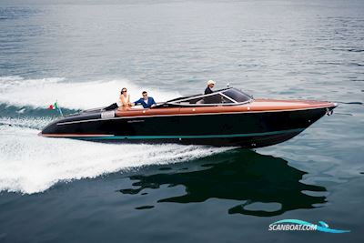 Riva Aquariva Super Motorboot 2022, mit Yanmar motor, Dänemark
