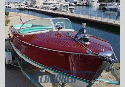 Riva Florida Motorboot 1962, mit Chris Craft 283 motor, Frankreich