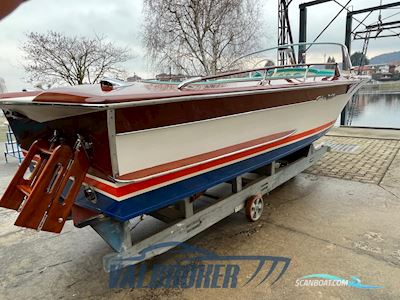 Riva JUNIOR Motorboot 1967, mit Riva motor, Italien