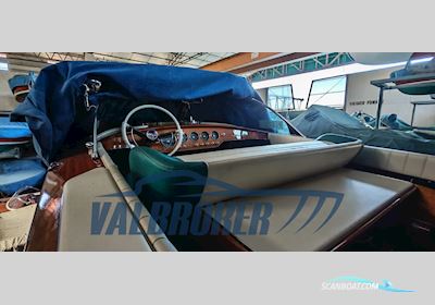 Riva Olympic Motorboot 1969, mit Riva 220 motor, Italien