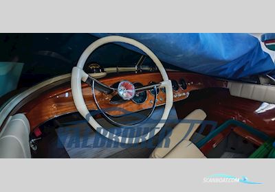 Riva Olympic Motorboot 1969, mit Riva 220 motor, Italien