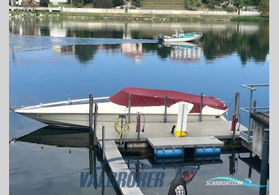 Riva SAINT TROPEZ Motorboot 1981, mit Thermoelectric Thermo Electron 350 motor, Italien