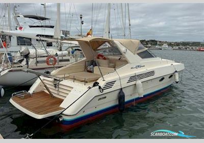 Riva Tropicana 43 Motorboot 1989, mit Twin Cummins V8 V903 425hp Inboard  Direct Drive Engines With 4 Blade Bronze Propellers motor, Spanien