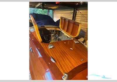 Rival Ariston Motorboot 1964, mit Chrysler motor, England