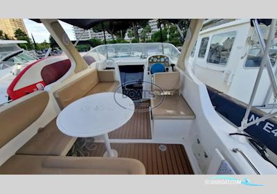 Riviera  24 Motorboot 2006, mit Mercruiser motor, Frankreich