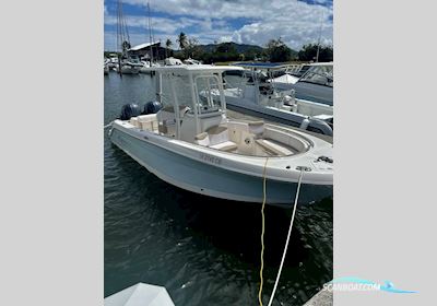 Robalo R242 Motorboot 2020, mit Yamaha motor, USA