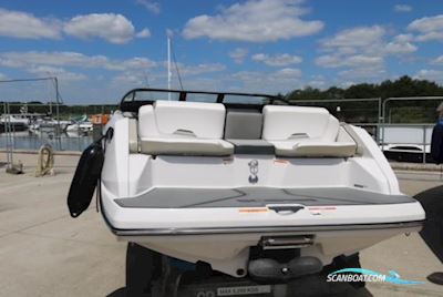 SCARAB 195 Motorboot 2015, mit Rotax E-Tec motor, England