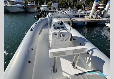 SILVER MARINE PHOENIX 570 Motorboot 2011, mit YAMAHA  motor, Frankreich