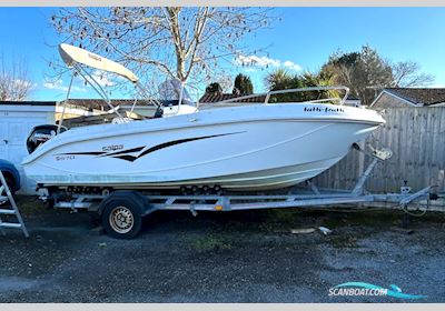 Salpa S570 Motorboot 2020, mit Mercury motor, England