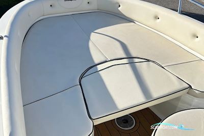 Salpa S570 Motorboot 2020, mit Mercury motor, England