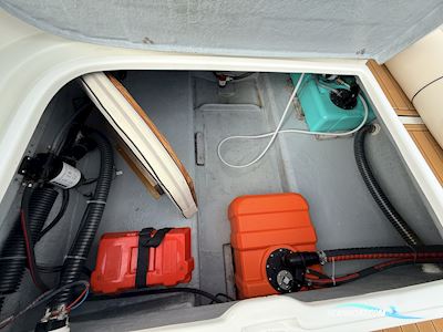 Salpa S570 Motorboot 2020, mit Mercury motor, England