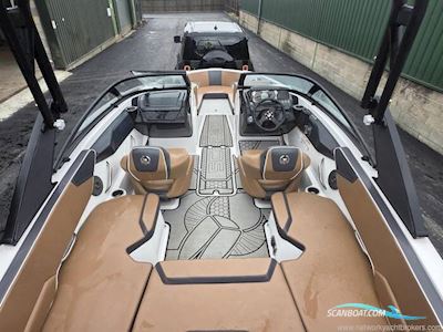 Scarab 195 Motorboot 2018, mit Rotax motor, England