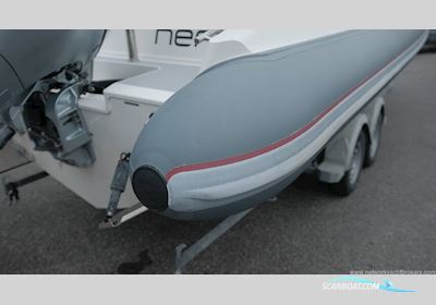 Scorpion Serket 8.1 Motorboot 2012, mit Honda motor, England