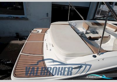 Sea Ray 190 Spx Motorboot 2016, mit Mercruiser 4.5 Mpi Alpha I V6 motor, Italien