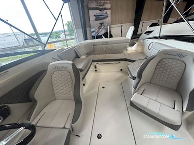 Sea Ray 230 Sun Sport OB Motorboot 2025, mit Mercury motor, Dänemark