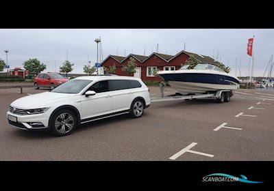 Sea Ray 230 Motorboot 2000, mit Mercruiser 496 MAG ( år 2005) motor, Sweden