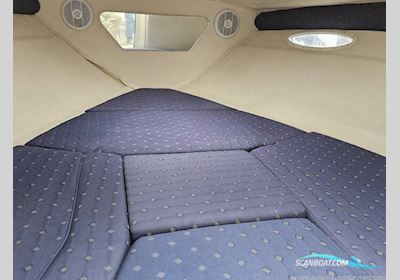 Sea Ray 240 Overnighter Motorboot 2004, mit Mercury 350 MAG MPi motor, England