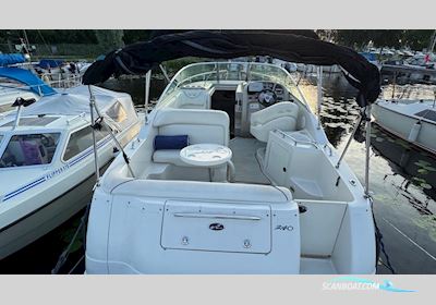 Sea Ray 240 Sundancer Motorboot 2004, mit Mercruiser motor, Sweden