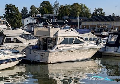 Sea Ray 305 Fly Motorboot 1988, mit Volvo Penta Kad-44 motor, Finland